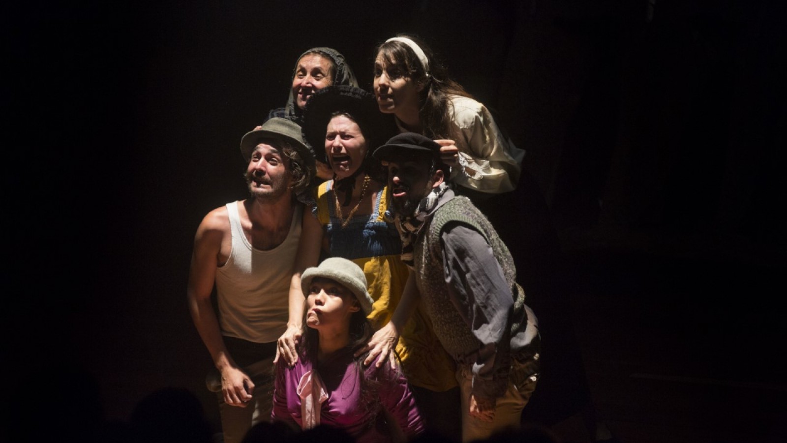 Inscripción abierta para talleres gratuitos de teatro de Santiago Loza en Caleta Olivia